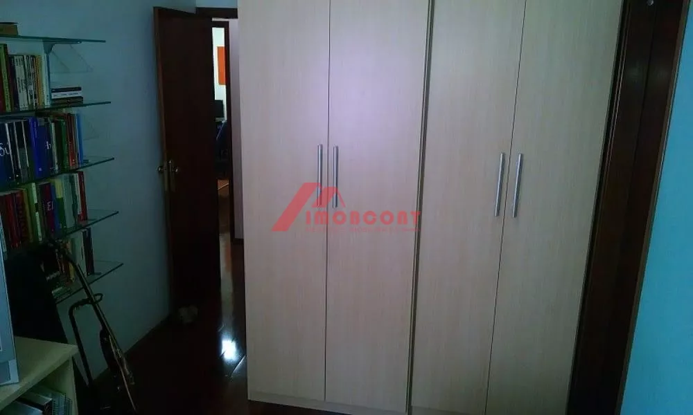 Apartamento à venda com 3 quartos, 117m² - Foto 11