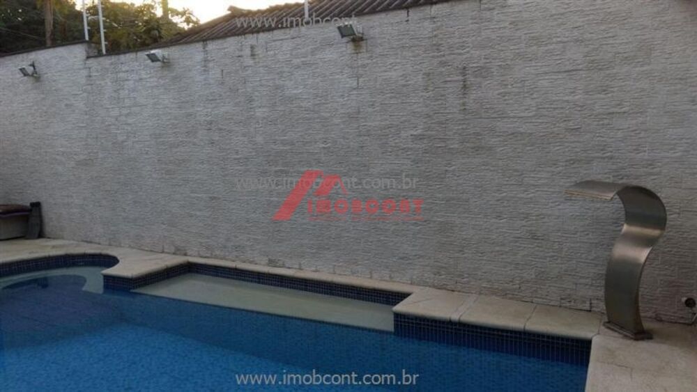 Sobrado, 3 quartos, 500 m² - Foto 1