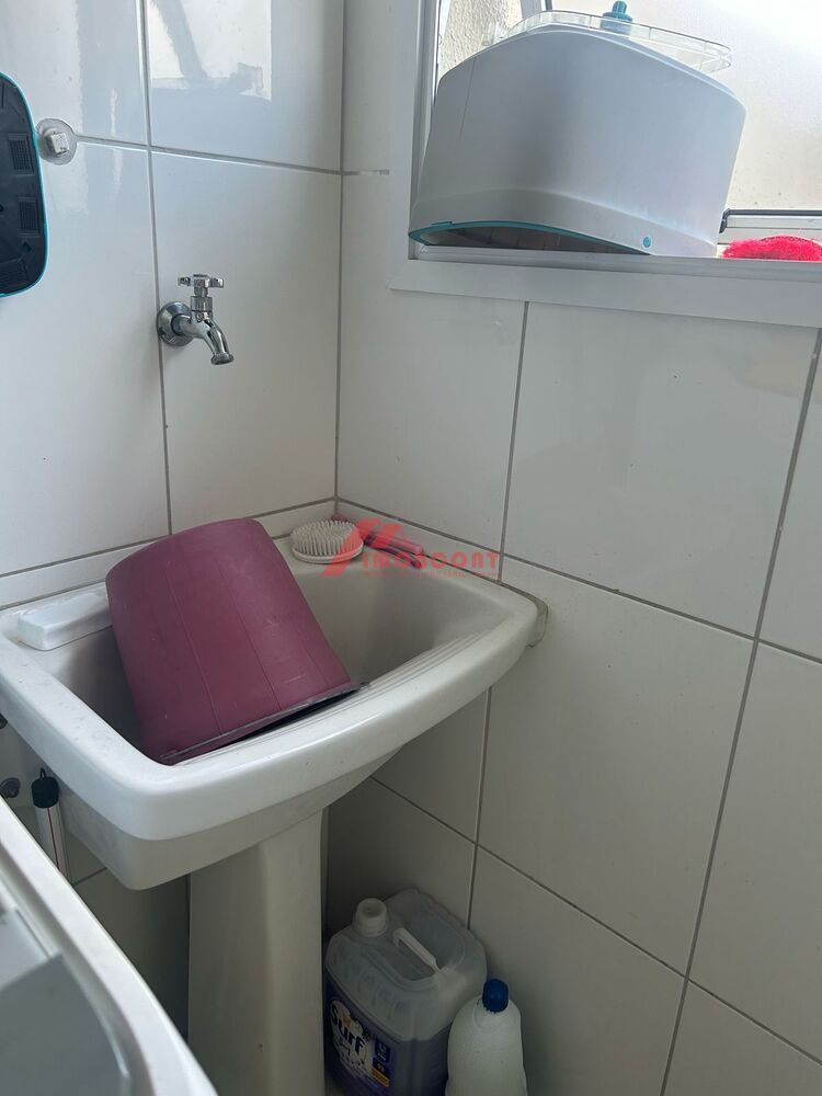 Apartamento à venda com 2 quartos, 61m² - Foto 10