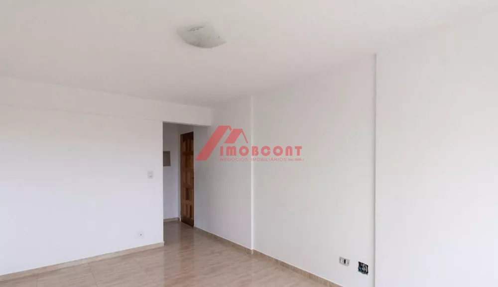 Apartamento à venda com 2 quartos, 48m² - Foto 2