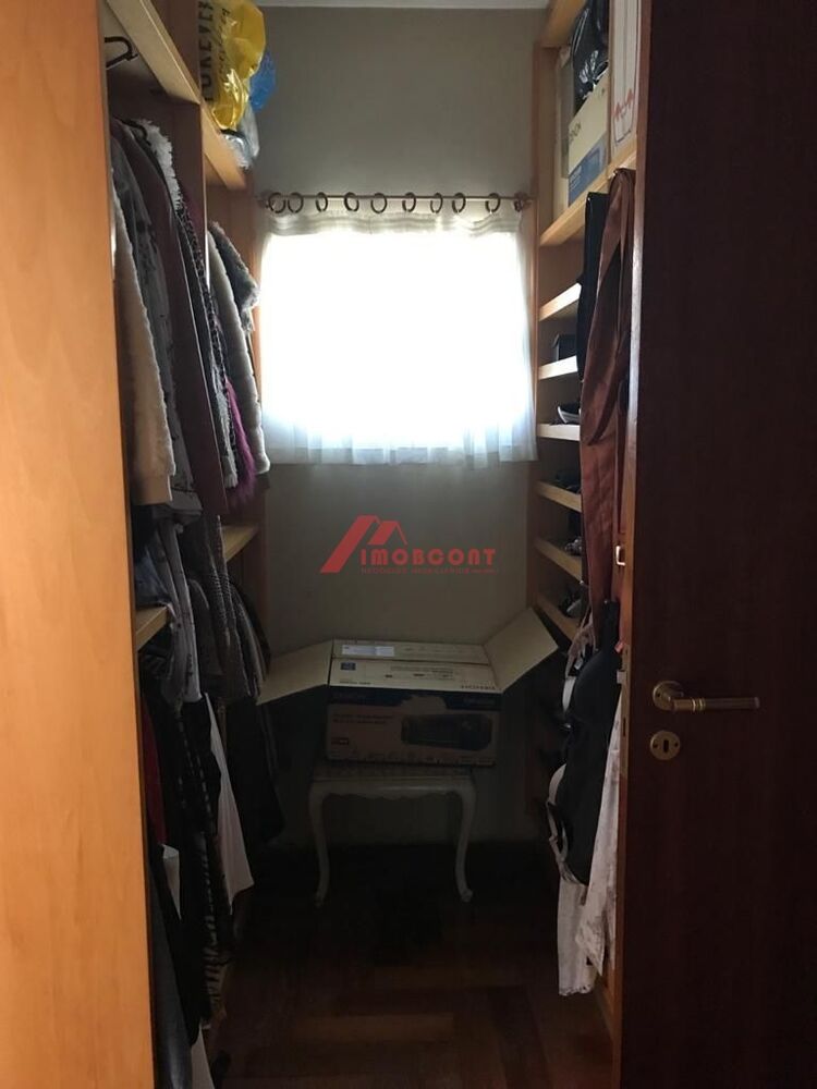 Sobrado, 3 quartos, 290 m² - Foto 1