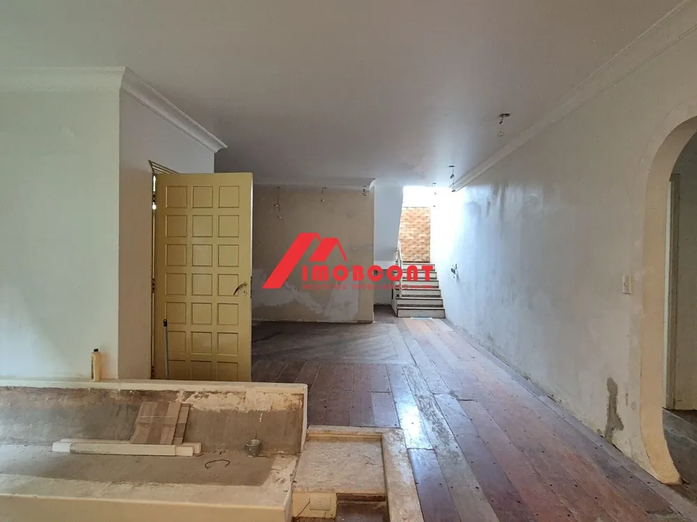 Sobrado, 3 quartos, 282 m² - Foto 1