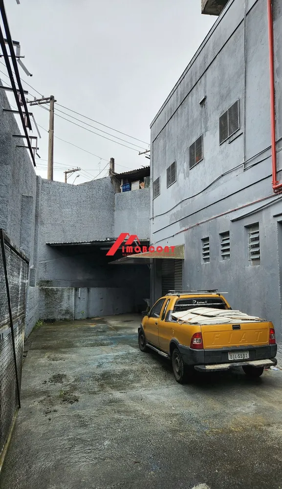 Depósito-Galpão, 210 m² - Foto 1