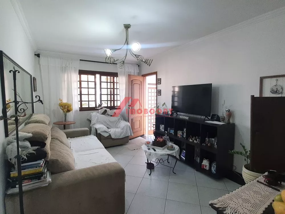 Casa à venda com 3 quartos, 147m² - Foto 3