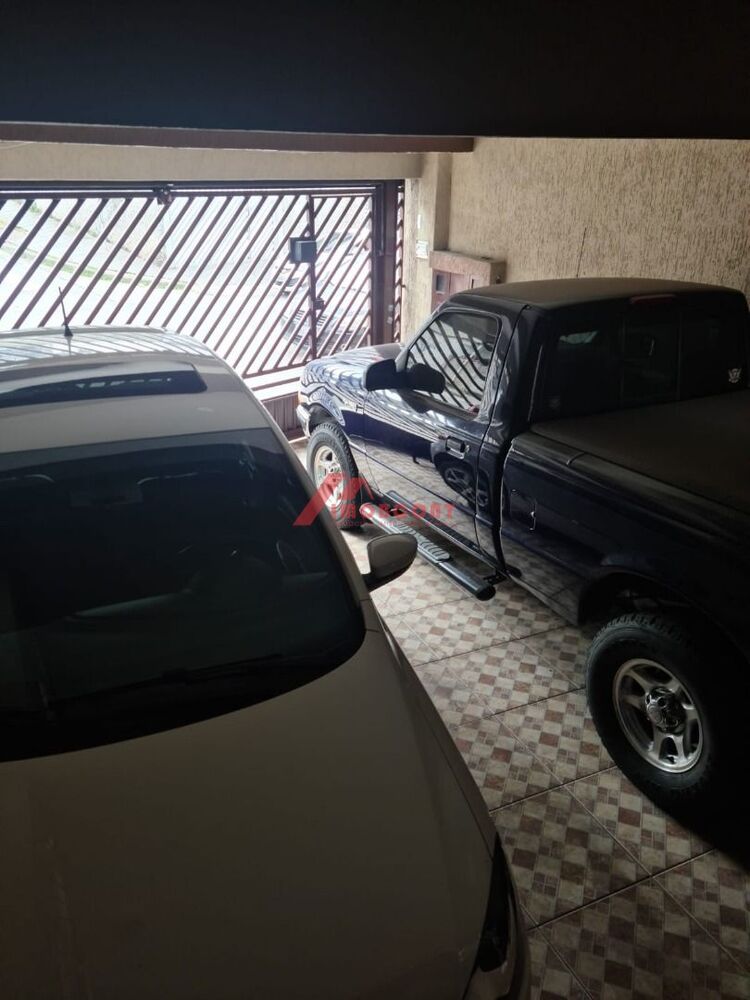 Sobrado, 3 quartos, 205 m² - Foto 2