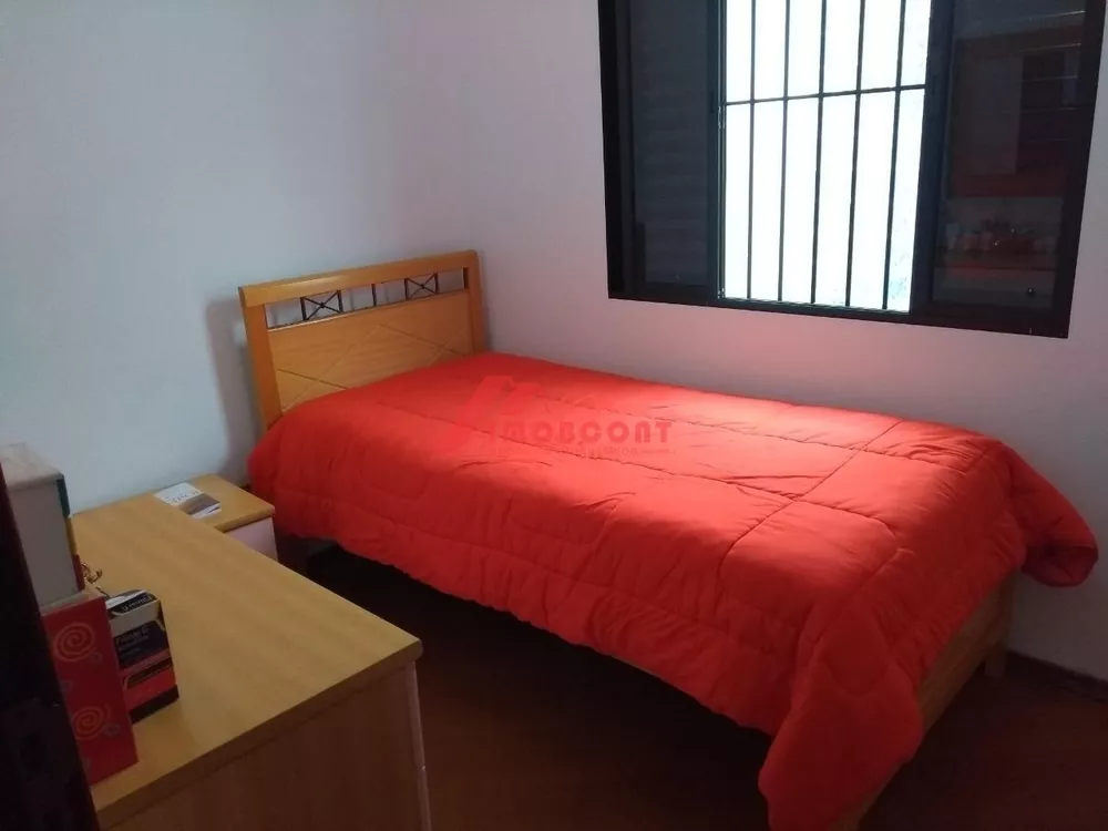 Sobrado à venda com 4 quartos, 200m² - Foto 6