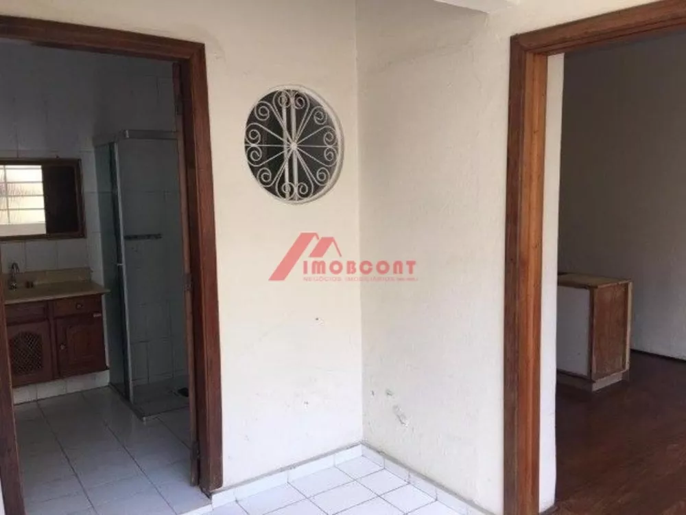 Casa à venda com 3 quartos, 440m² - Foto 3