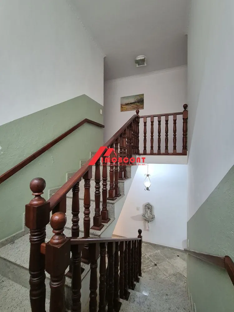 Sobrado, 3 quartos, 210 m² - Foto 1