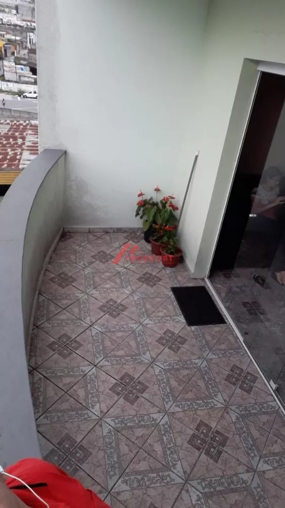 Apartamento à venda com 2 quartos, 85m² - Foto 2