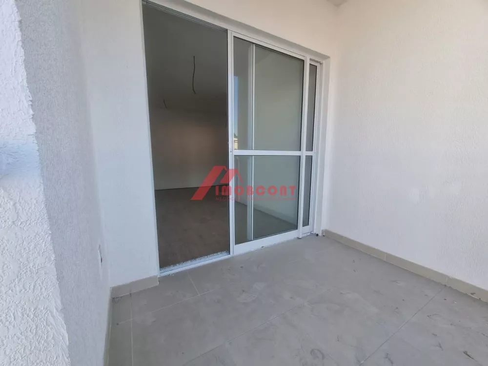 Apartamento à venda com 3 quartos, 66m² - Foto 4