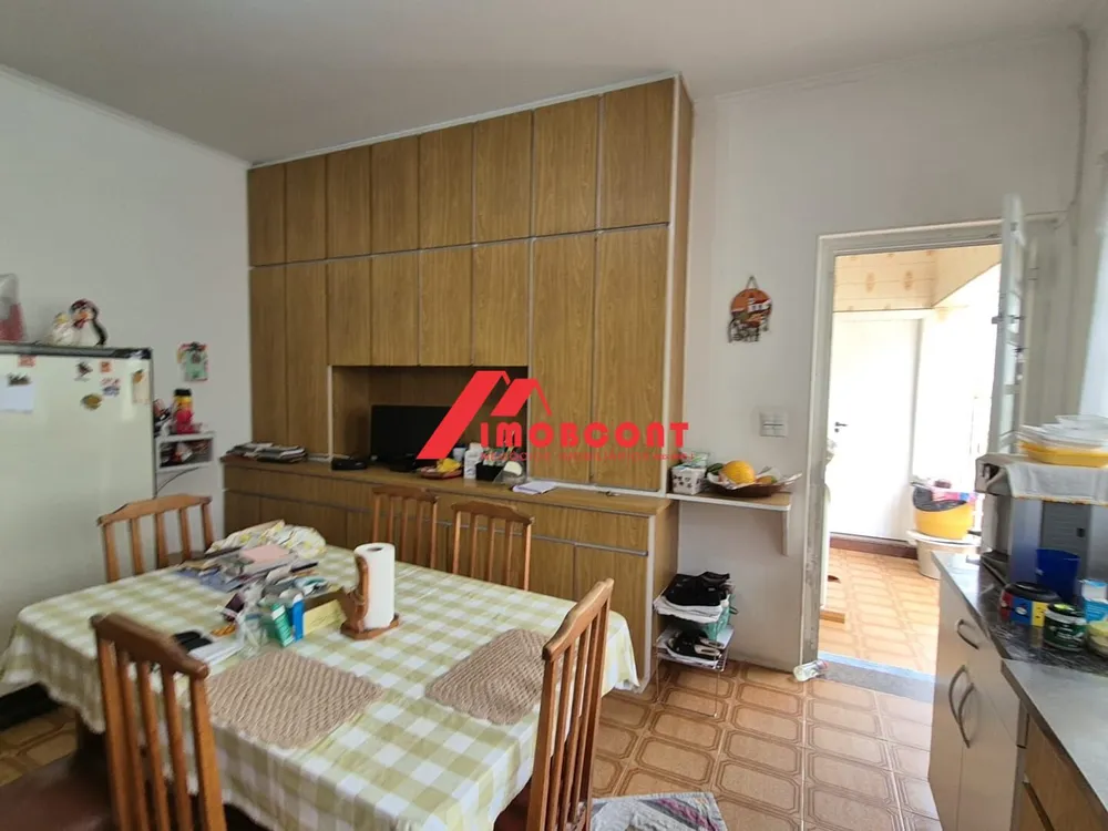 Casa, 3 quartos, 191 m² - Foto 2