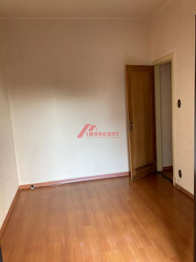 Apartamento à venda com 2 quartos, 65m² - Foto 2