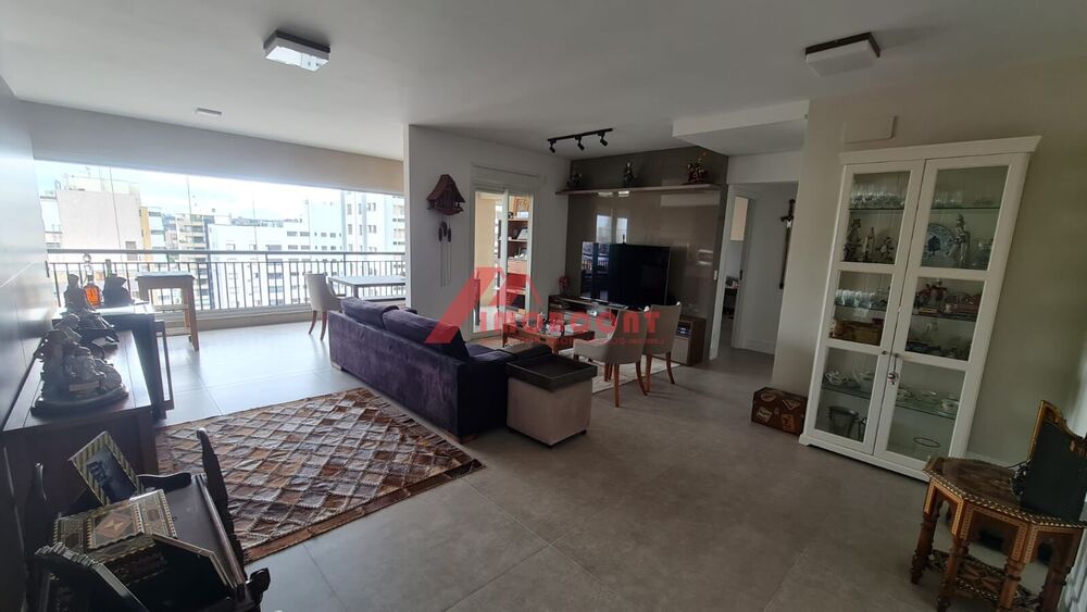 Apartamento à venda com 2 quartos, 110m² - Foto 1