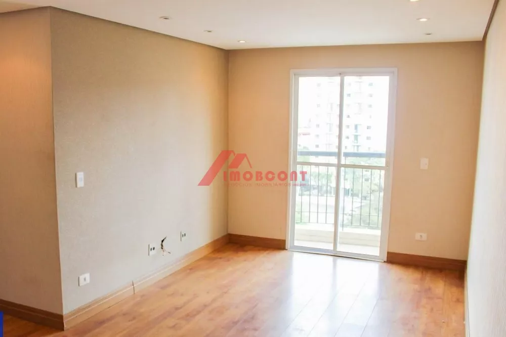 Apartamento à venda com 3 quartos, 66m² - Foto 2