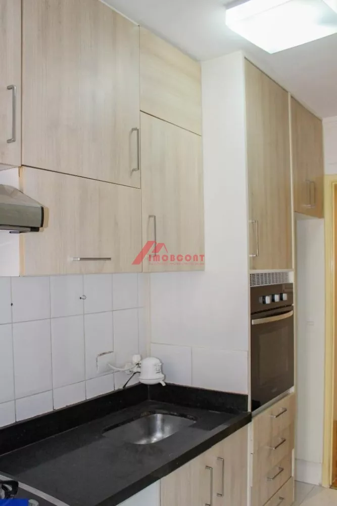 Apartamento à venda com 3 quartos, 66m² - Foto 11