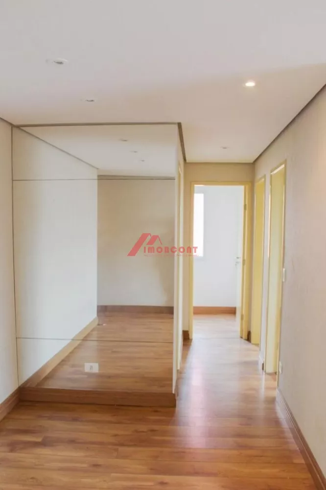 Apartamento à venda com 3 quartos, 66m² - Foto 1