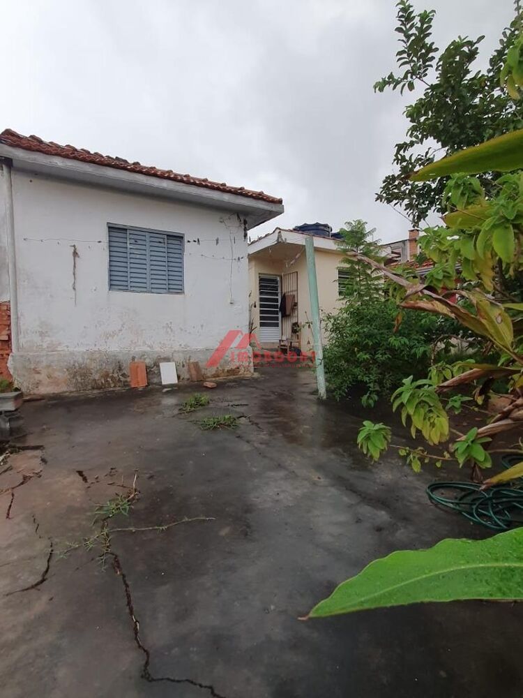 Casa, 1 quarto, 295 m² - Foto 2