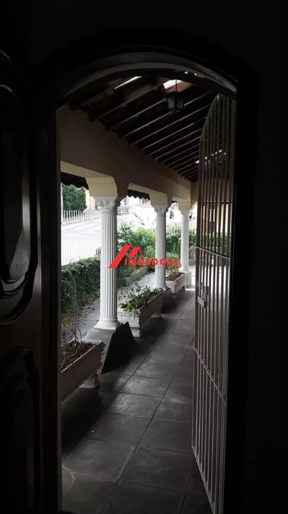 Sobrado, 4 quartos, 275 m² - Foto 1