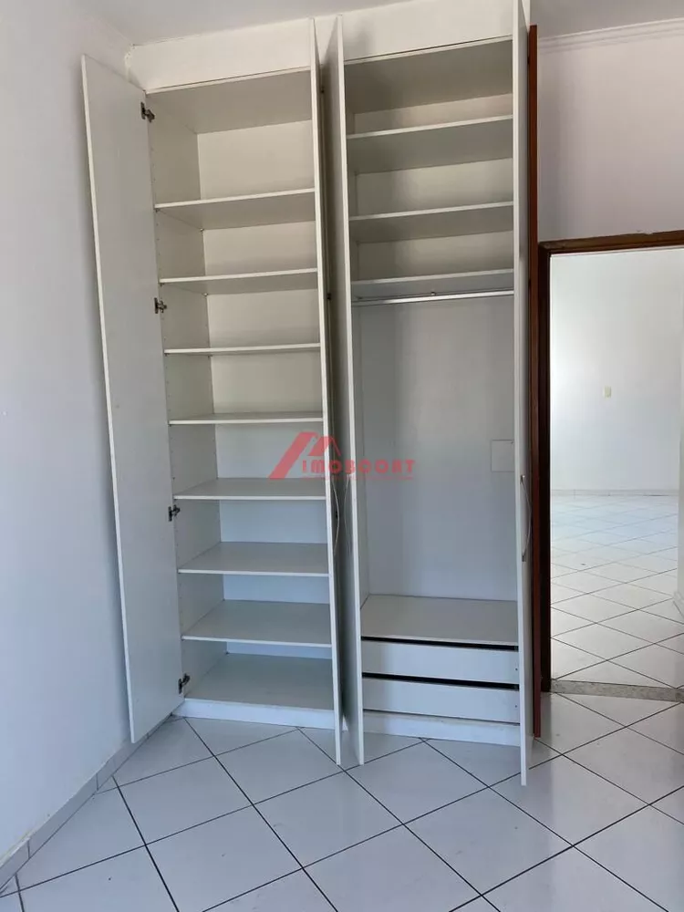 Sobrado para alugar com 3 quartos, 240m² - Foto 24