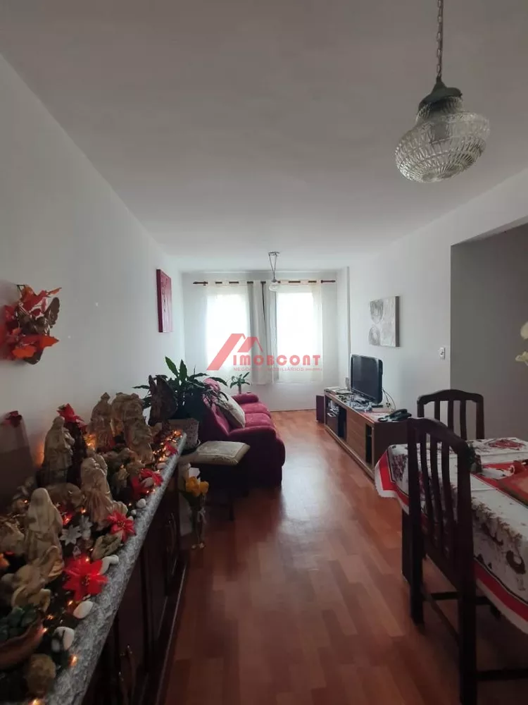 Apartamento à venda com 2 quartos, 60m² - Foto 3