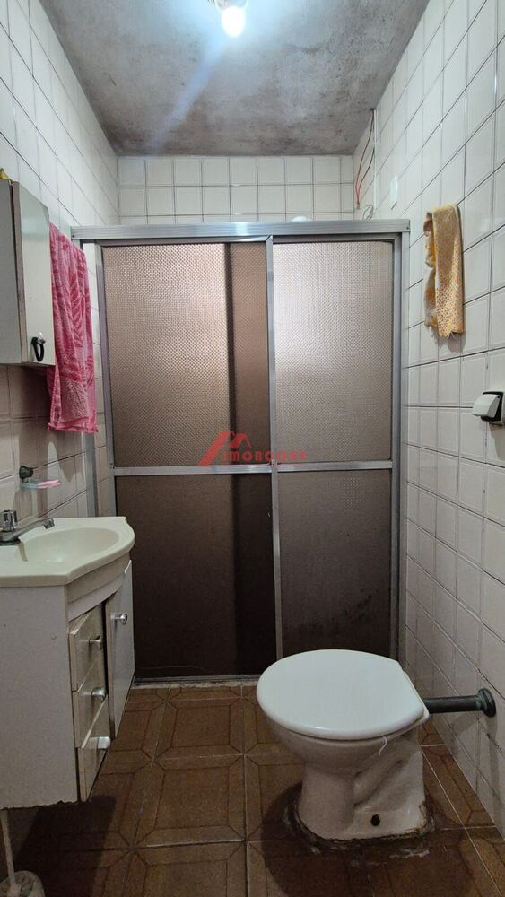 Casa, 4 quartos, 142 m² - Foto 2