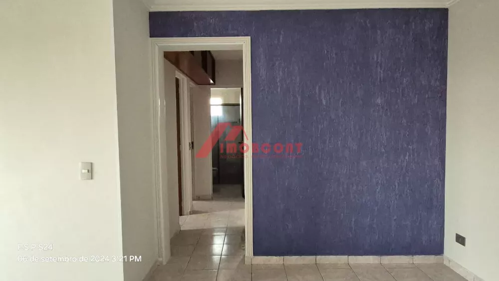 Apartamento à venda com 2 quartos, 58m² - Foto 4