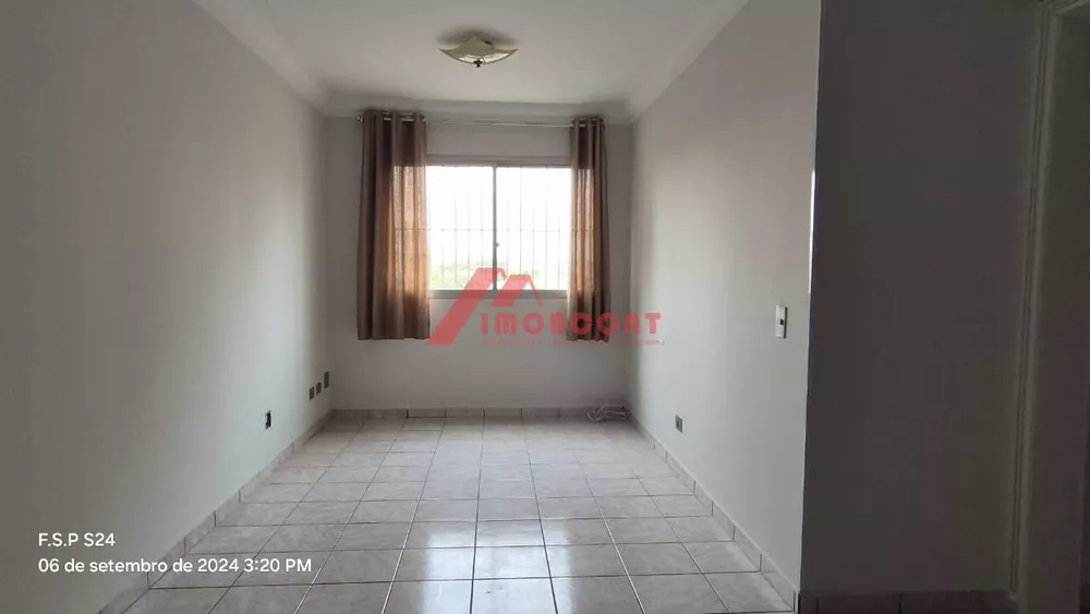 Apartamento à venda com 2 quartos, 58m² - Foto 2