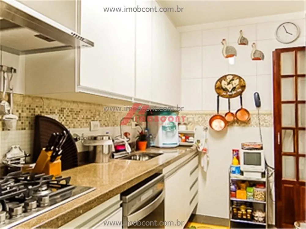 Apartamento à venda com 3 quartos, 137m² - Foto 7