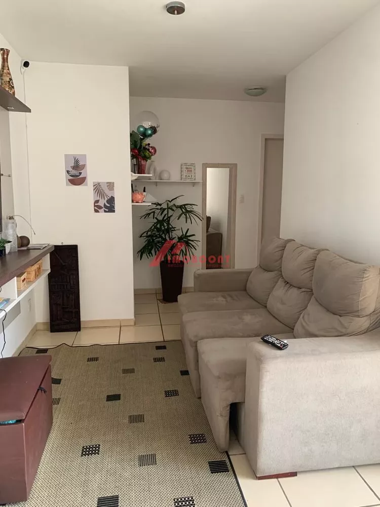 Apartamento à venda com 2 quartos, 50m² - Foto 1