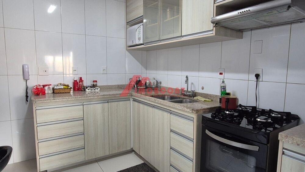 Apartamento à venda com 2 quartos, 70m² - Foto 12