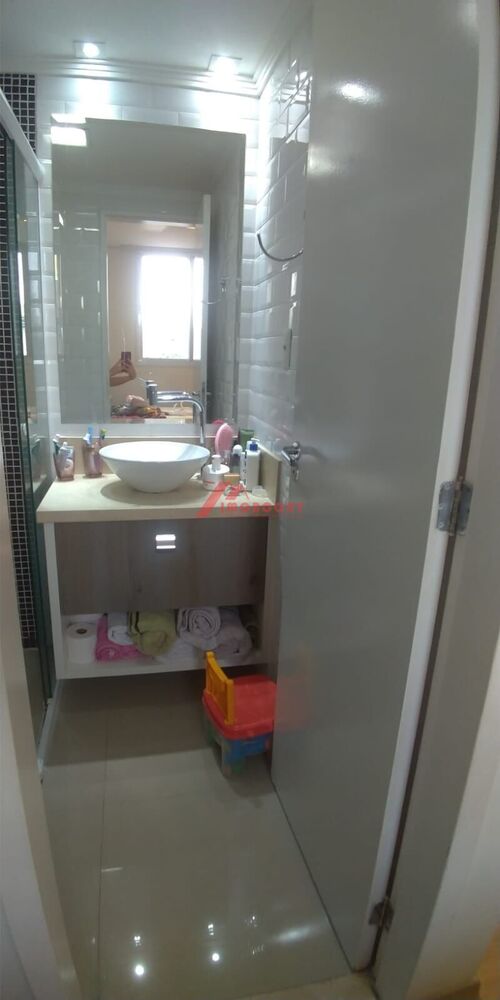 Apartamento à venda com 3 quartos, 65m² - Foto 11