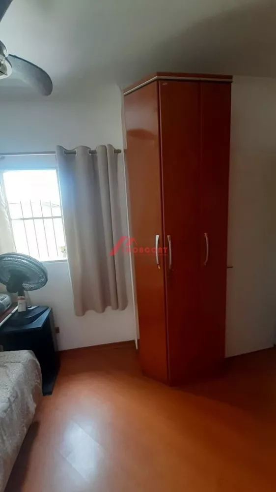 Casa à venda com 2 quartos, 65m² - Foto 10