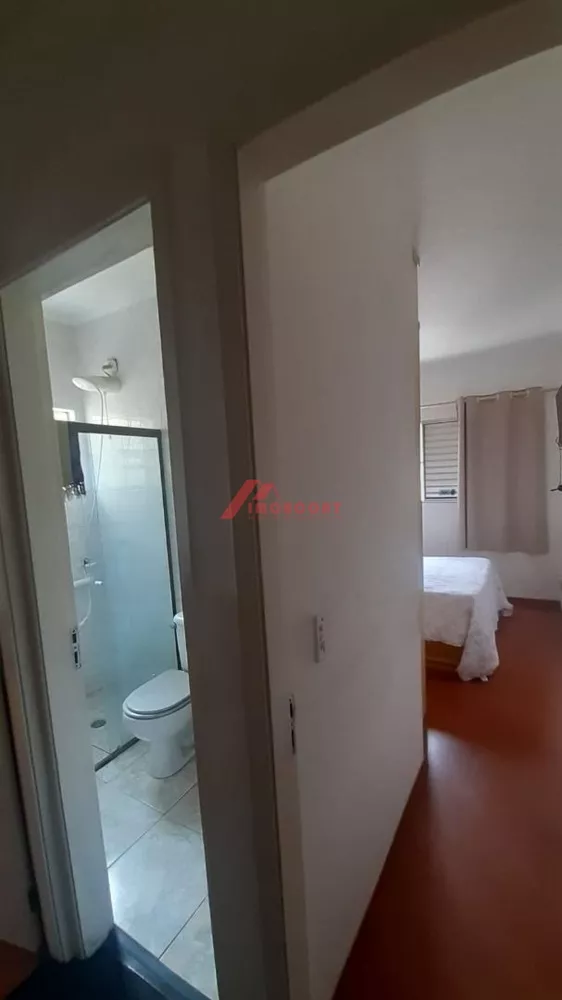 Casa à venda com 2 quartos, 65m² - Foto 12