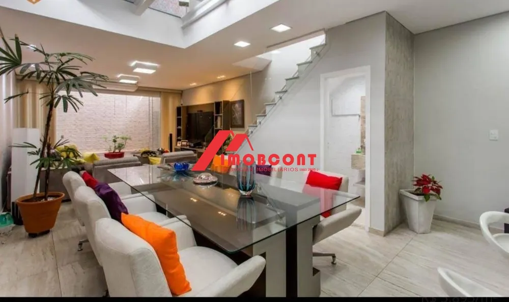 Sobrado, 2 quartos, 210 m² - Foto 1