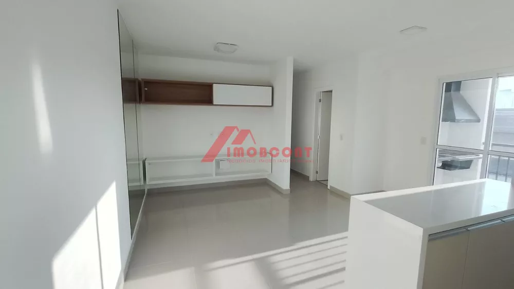 Apartamento para alugar com 2 quartos, 58m² - Foto 3