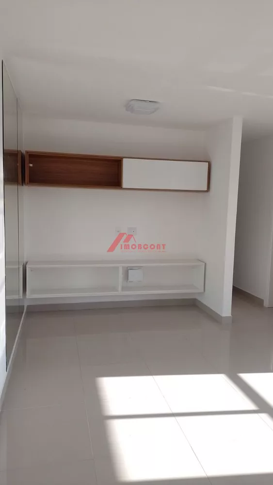 Apartamento para alugar com 2 quartos, 58m² - Foto 4