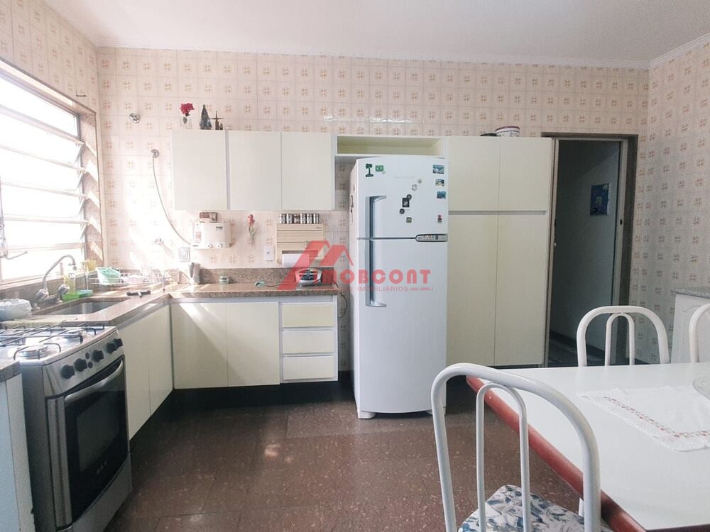 Casa, 4 quartos, 192 m² - Foto 40