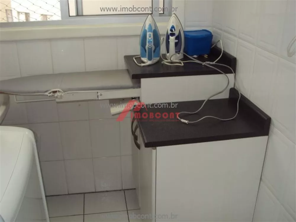 Apartamento à venda com 2 quartos, 60m² - Foto 15