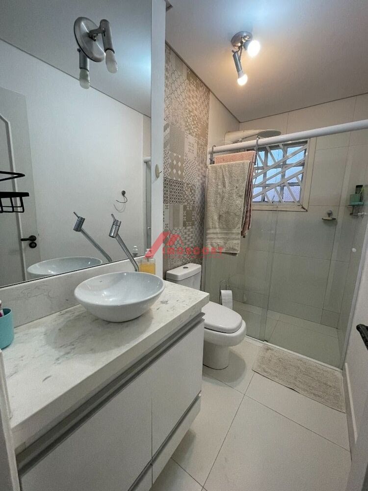 Sobrado, 4 quartos, 280 m² - Foto 2