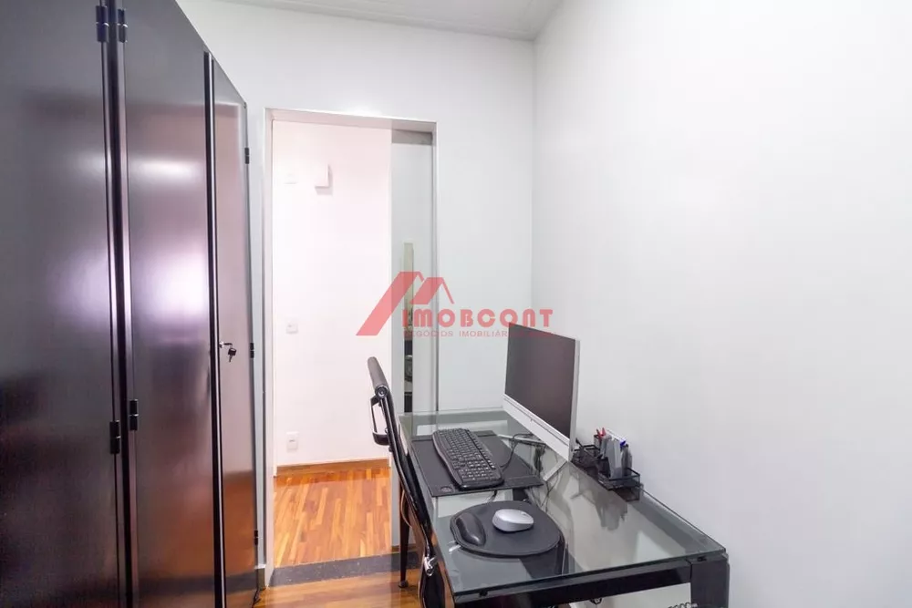 Apartamento à venda com 3 quartos, 214m² - Foto 25