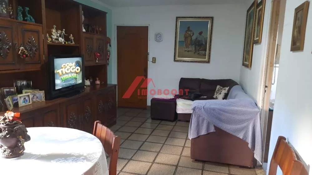 Apartamento à venda com 3 quartos, 63m² - Foto 2