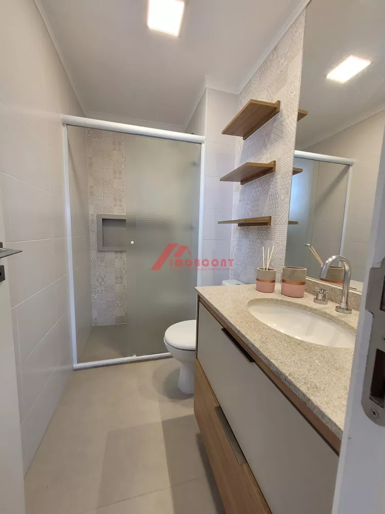 Apartamento à venda com 2 quartos, 75m² - Foto 11