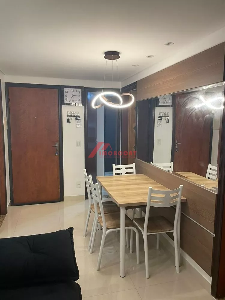 Apartamento à venda com 3 quartos, 50m² - Foto 4