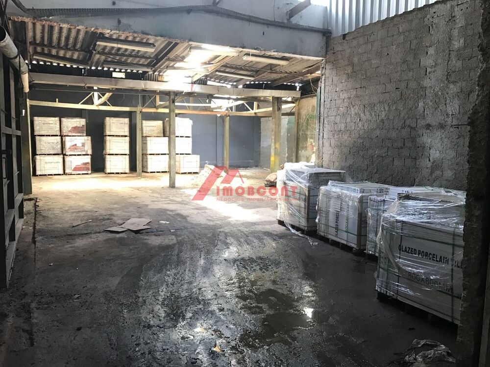 Loja-Salão, 1605 m² - Foto 1