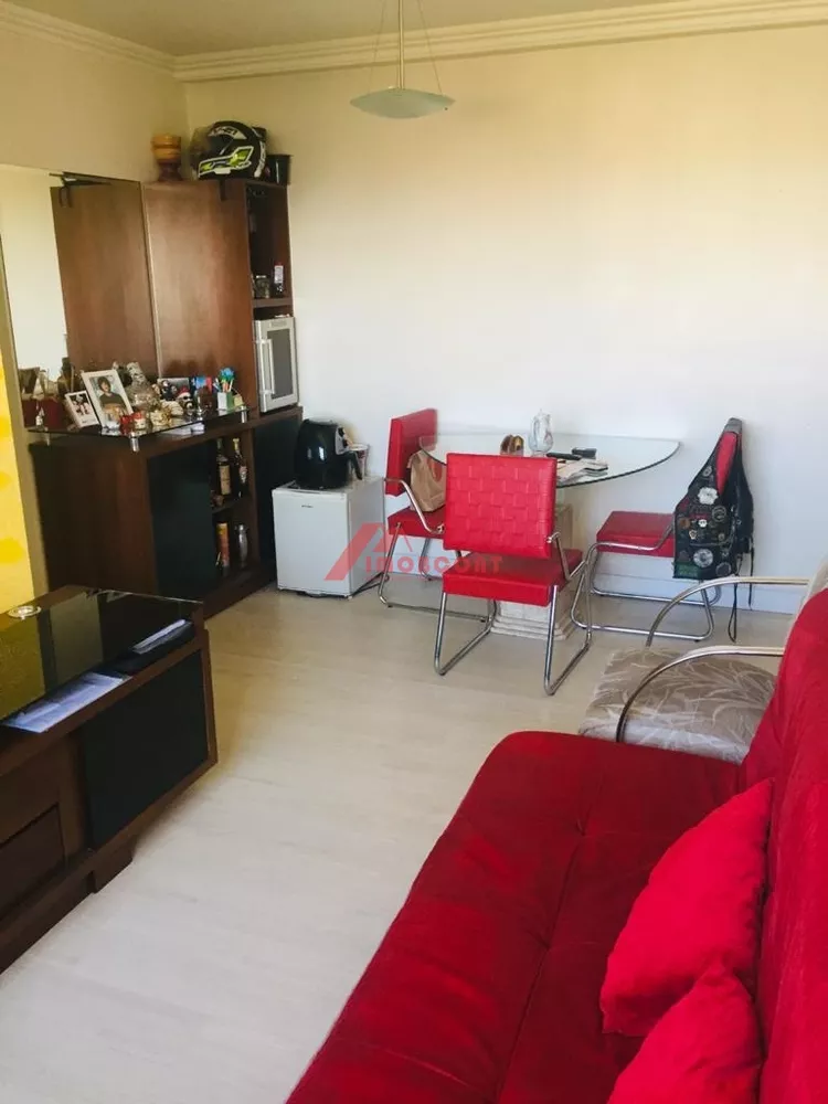 Apartamento à venda com 2 quartos, 51m² - Foto 2