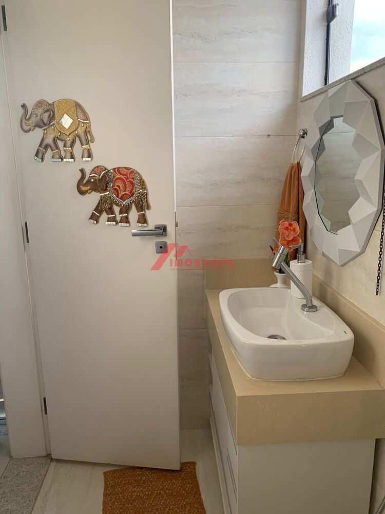 Cobertura, 3 quartos, 161 m² - Foto 2