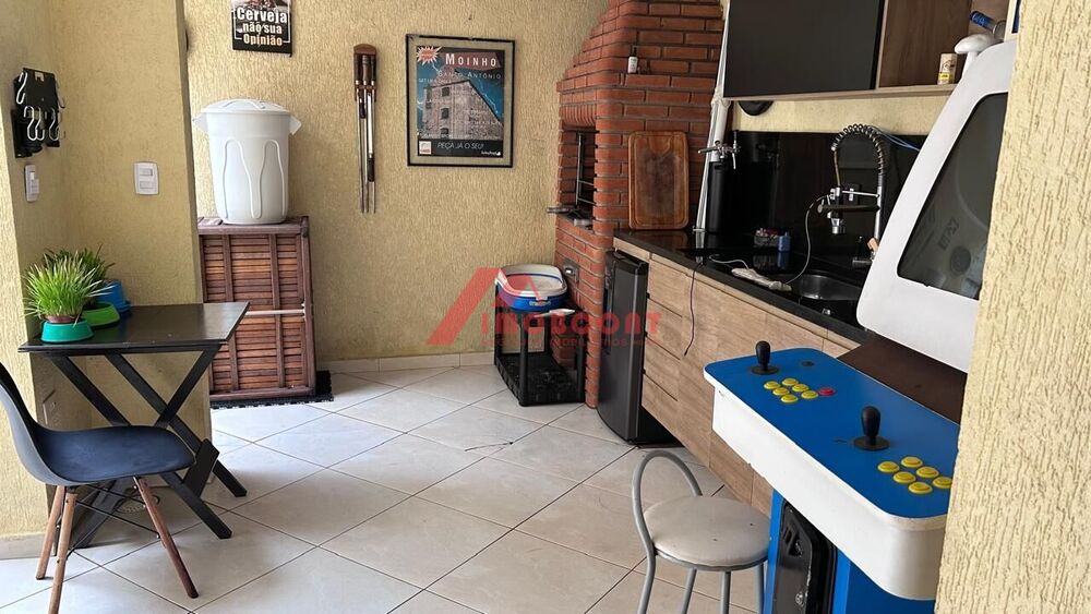 Sobrado, 3 quartos, 230 m² - Foto 2