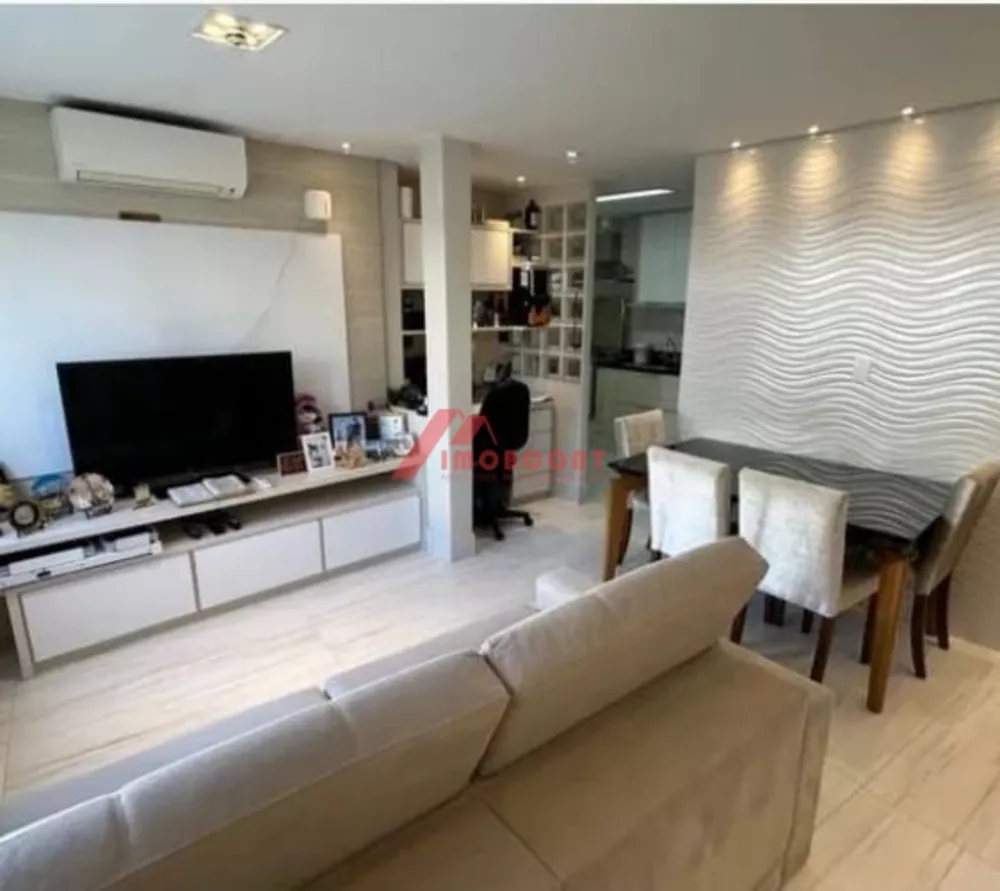 Sobrado à venda com 3 quartos, 135m² - Foto 1