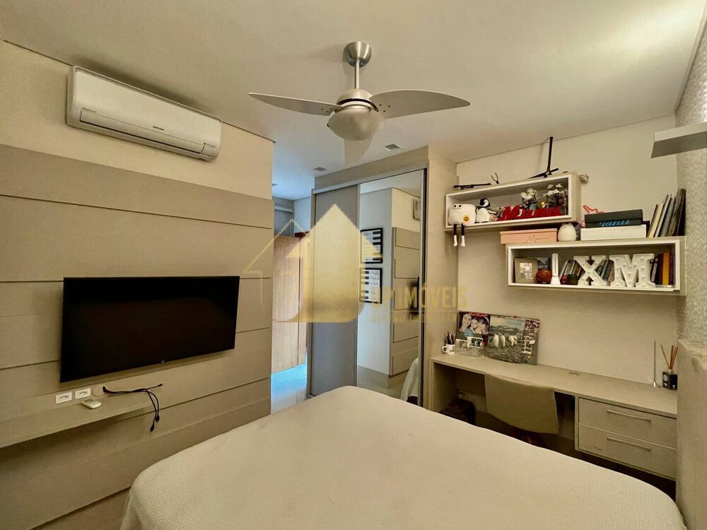 Casa à venda com 4 quartos, 270m² - Foto 10
