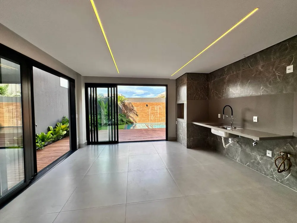 Sobrado, 5 quartos, 306 m² - Foto 6